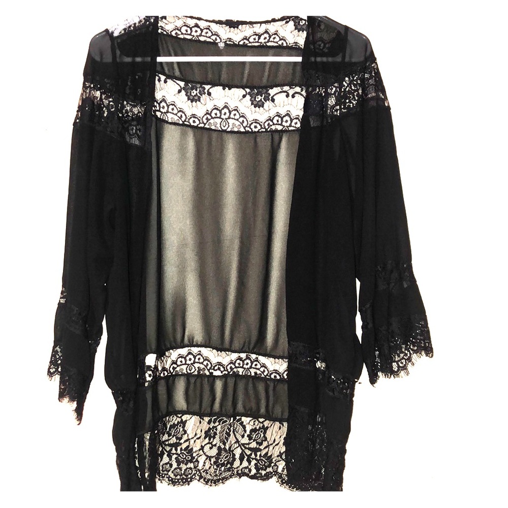 Black kimono